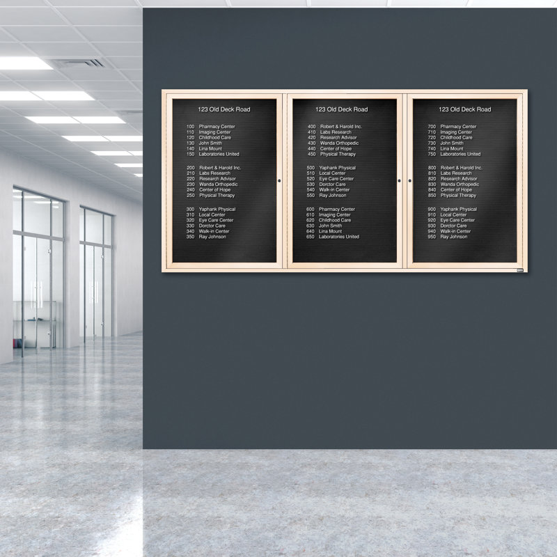 Tableau d'affichage mural fermé pour armoire d'annuaire, Ivoire thermolaqué, Trois, H 48 po x l 96 po