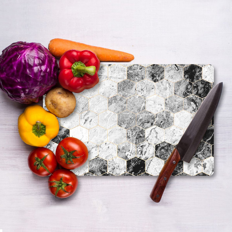 Planche à découper en verre trempé de qualité supérieure Flourish, 9,8 x 13,8 pouces | Pieds en silicone 100% antibactériens, faciles à nettoyer et antidérapants | Cuisine durable indispensable pour une préparation sécuritaire des aliments, design élégant et fonctionnel