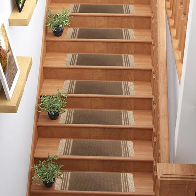 Aramen Non Slip Striped Border Berber Design Tough Pile Stair Treads 8" x 26"