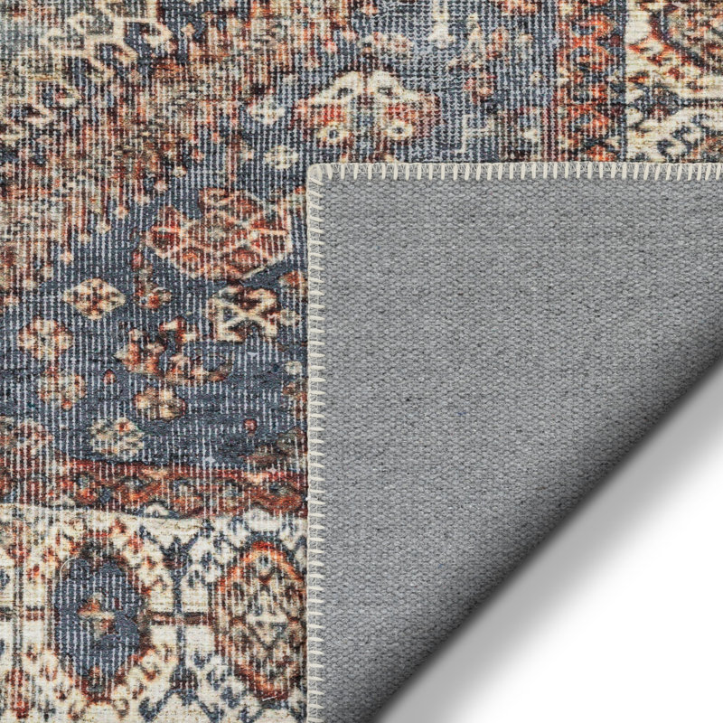 Oriental Rug, Rectangle 3'11" x 5'3"
