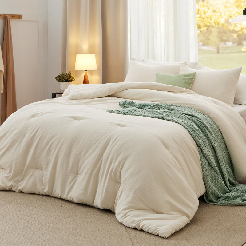 Bedsure Reversible Prewashed Comforter Set, Full Comforter + 2 Standard Pillowcases, Dark Green