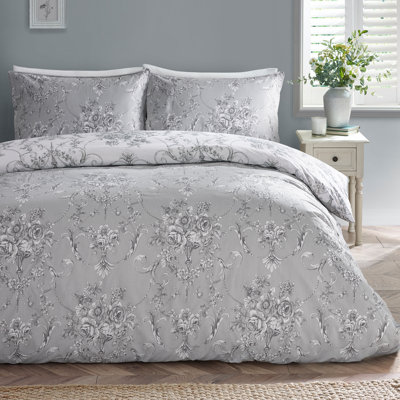 Antoinette Damask Reversible Duvet Cover Set