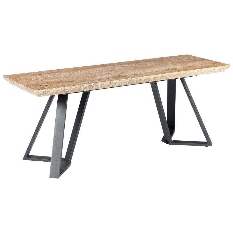 Deontae Bench