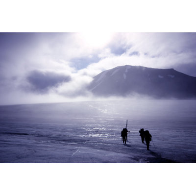 Kishor " Svalbard Norway " by Sindreespejord