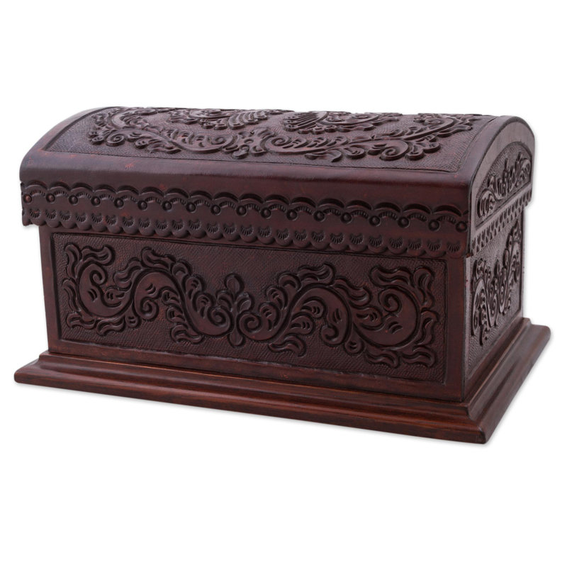 Coffre en bois d’inspiration classique Quellenhof