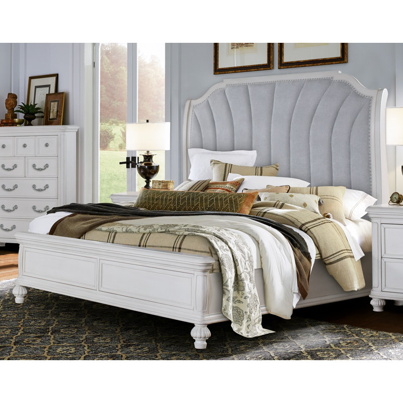 Ensemble de chambre à coucher tapissier Chanais Collection, Grand lit