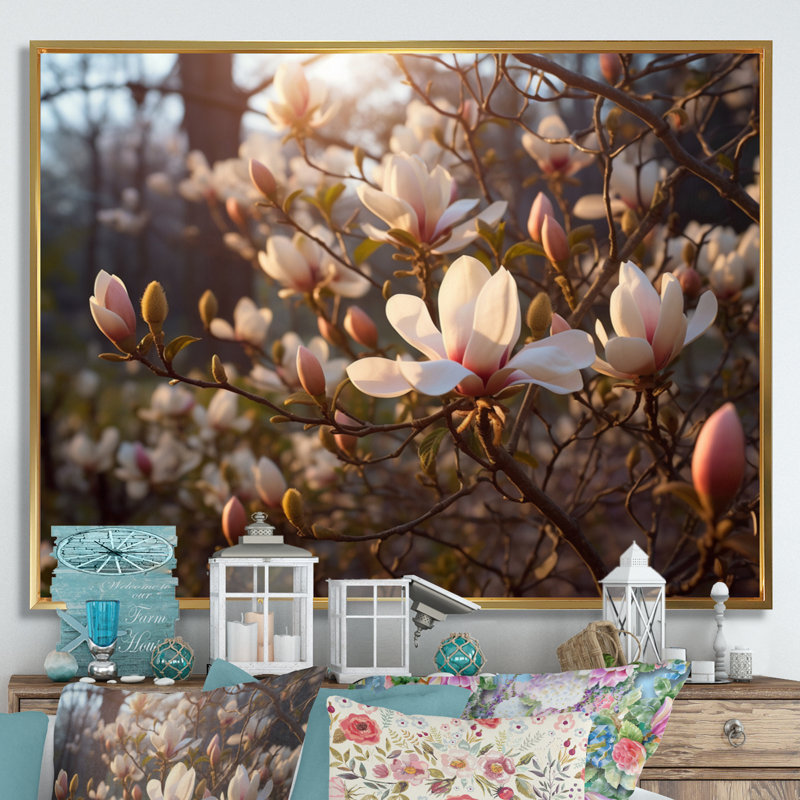 «White Pink Magnolias Landscape IV», reproduction d'art sur toile, Cadre flottant doré, H 34 po x l 44 po x P 1,5 po