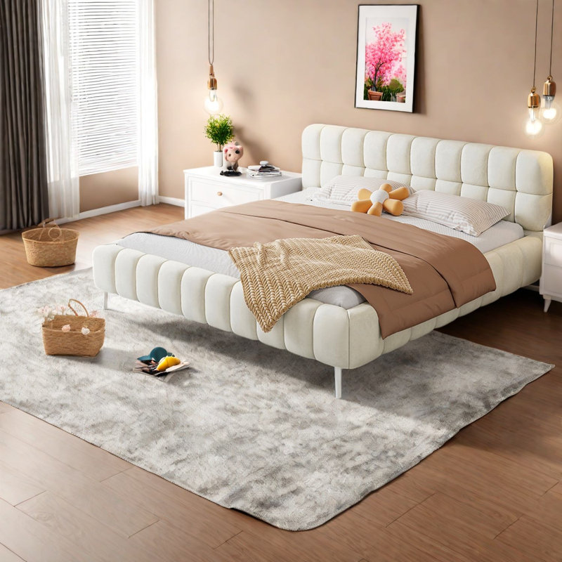 Lit plateforme tapissier très grand moderne, structure en MDF robuste, beige