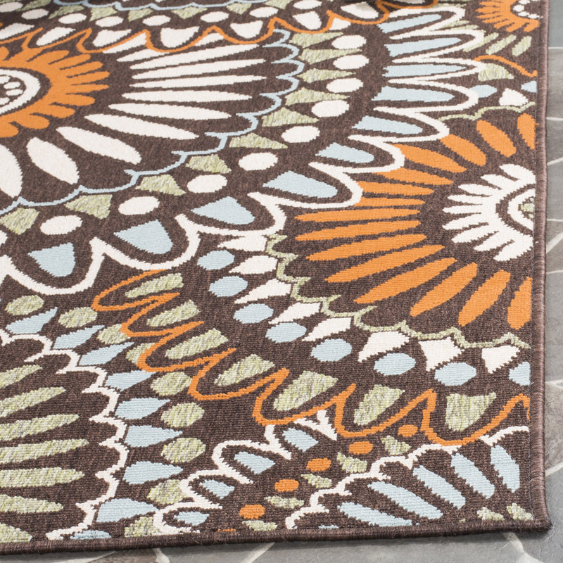 Centeno Performance Floral Indoor/Outdoor Area Rug, Rectangle 4' x 5'7"