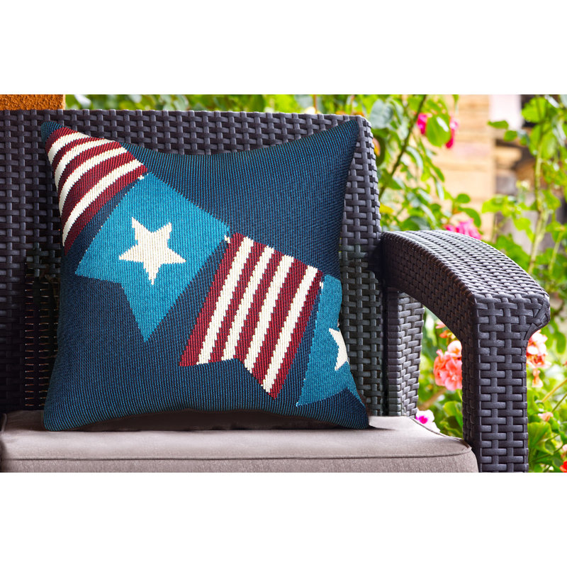 Coussin intérieur / extérieur Marina Pround Pennants