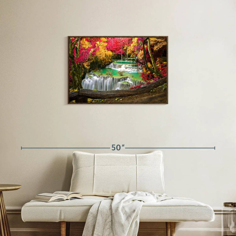 Cascade Huai Mae Khamin, Cadre flottant noyer, 31 po x 21 po