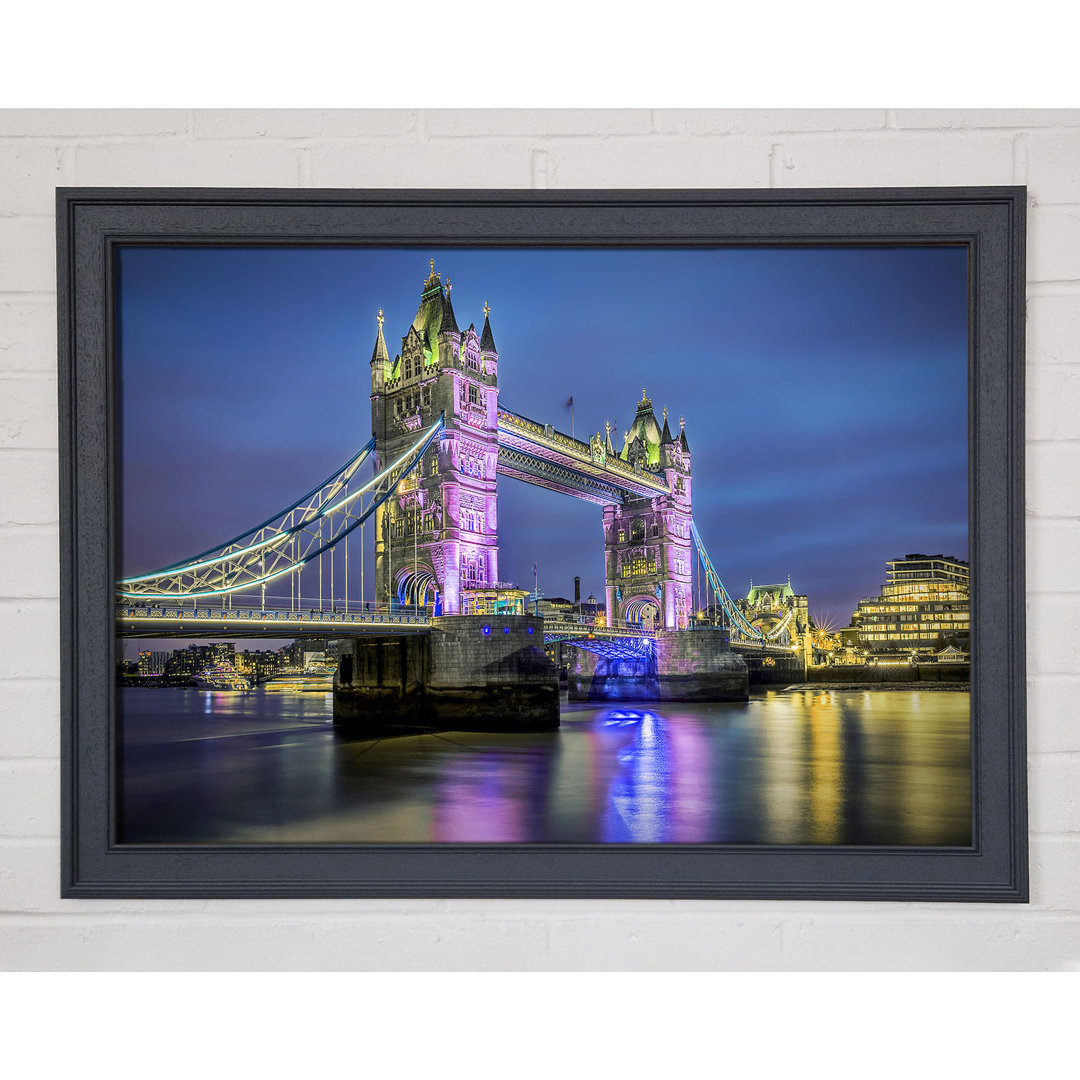 Tower Bridge Pink Glow - Einzelner Bilderrahmen Kunstdrucke