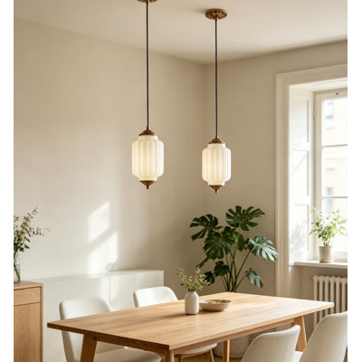 Luminaire suspendu vintage en verre de lait, plafonnier en verre industriel de 5,5 po, lampe en métal doré et en verre pour la cuisine, la salle à manger, le vestibule et le couloir