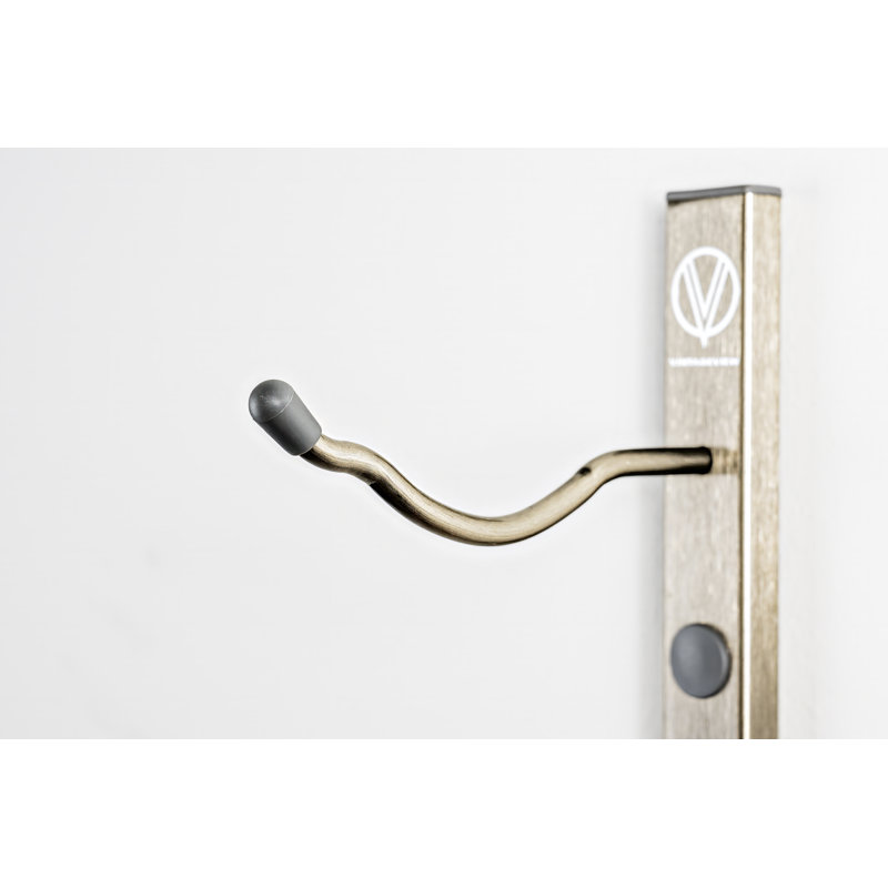 Support à bouteilles de vin à fixation murale Indurial, Nickel brossé, 45"H x 15"W x 5.25"D