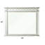 Miroir à bord biseauté exquis avec allure intemporelle et touche moderne