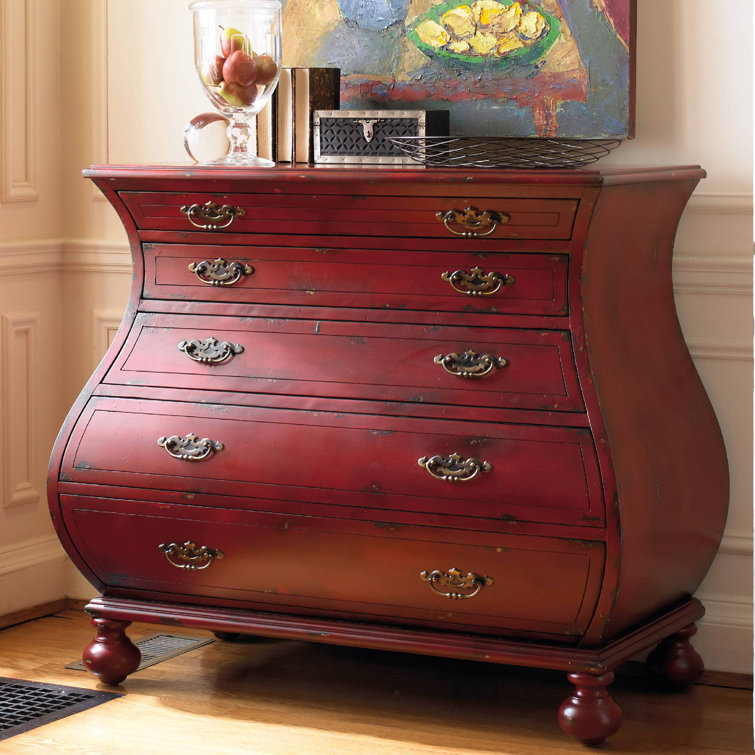 Commode bombée