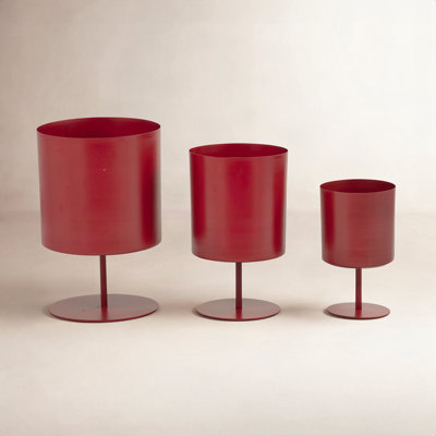 Gabriele Metal Pot Planter