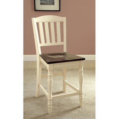 Dejenae 23.25'' H Oak Side Chair