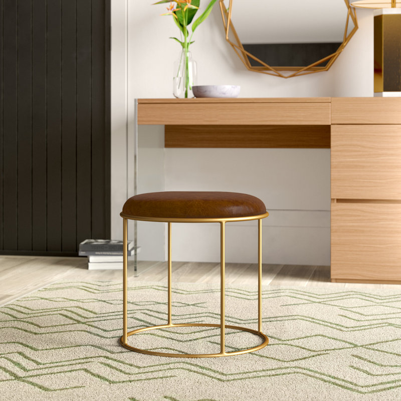 Tabouret de coiffeuse en laiton Bowe