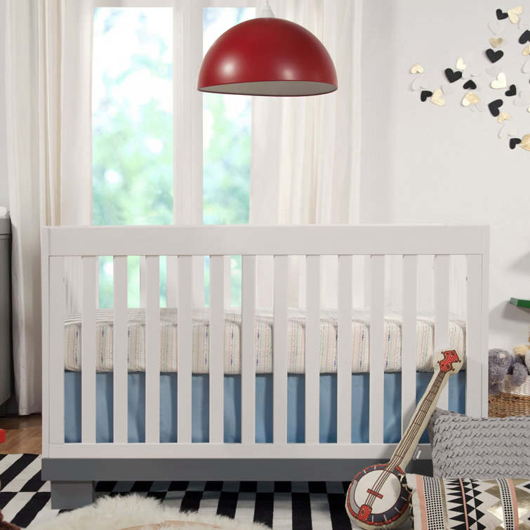 Modo 3-in-1 Convertible Crib