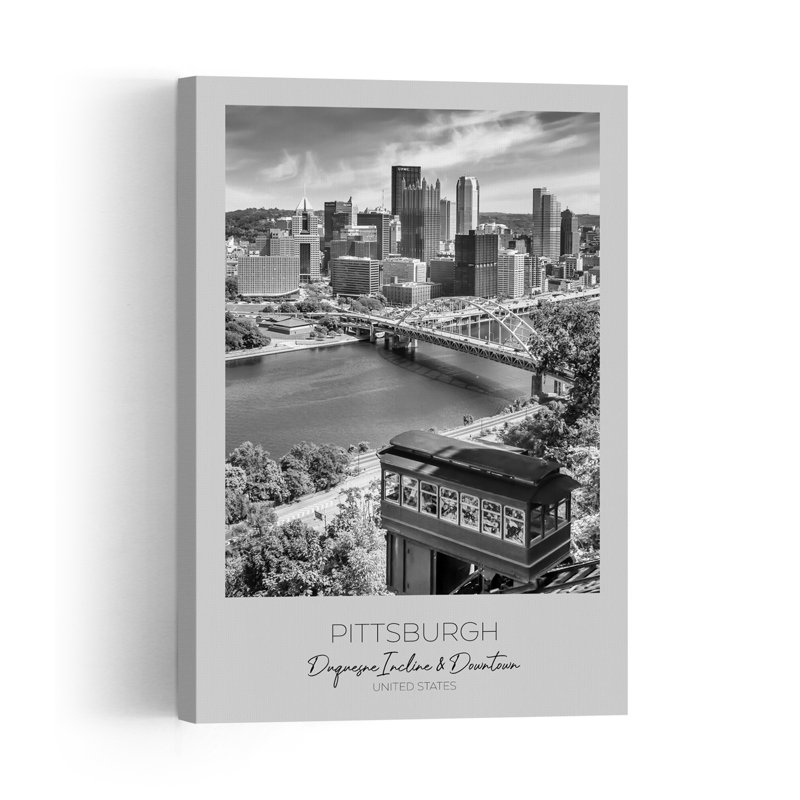 Gros plan sur la silhouette de Pittsburgh et le funiculaire de Duquesne : une œuvre d'art murale abstraite et contemporaine représentant une architecture urbaine.