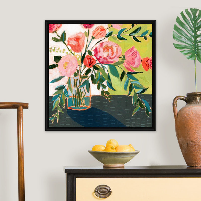 «Quirky Bouquet I» par Victoria Borges, reproduction d'art sur toile, H 26 po x l 26 po x P 1,75 po, Cadre flottant noir