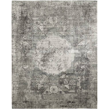 Oriental Area Rug in Gray