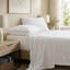 Ensemble de draps en satin de coton 300 fils avec broderie élégante-138533823-138533826