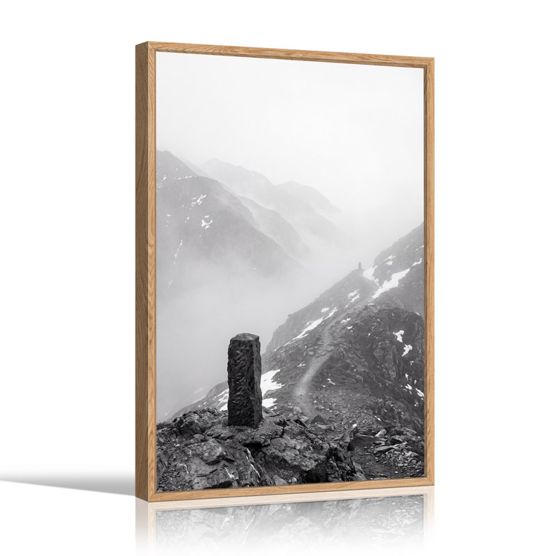 Art mural sur toile Misty Mountain Ridge, H 36 po x l 24 po