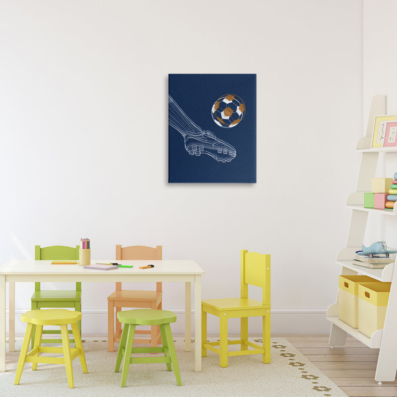 «Soccer Lines Contour», conception de Marcus Prime, H 20 po x l 16 po