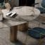 Table de style moderne avec lumière-109243257