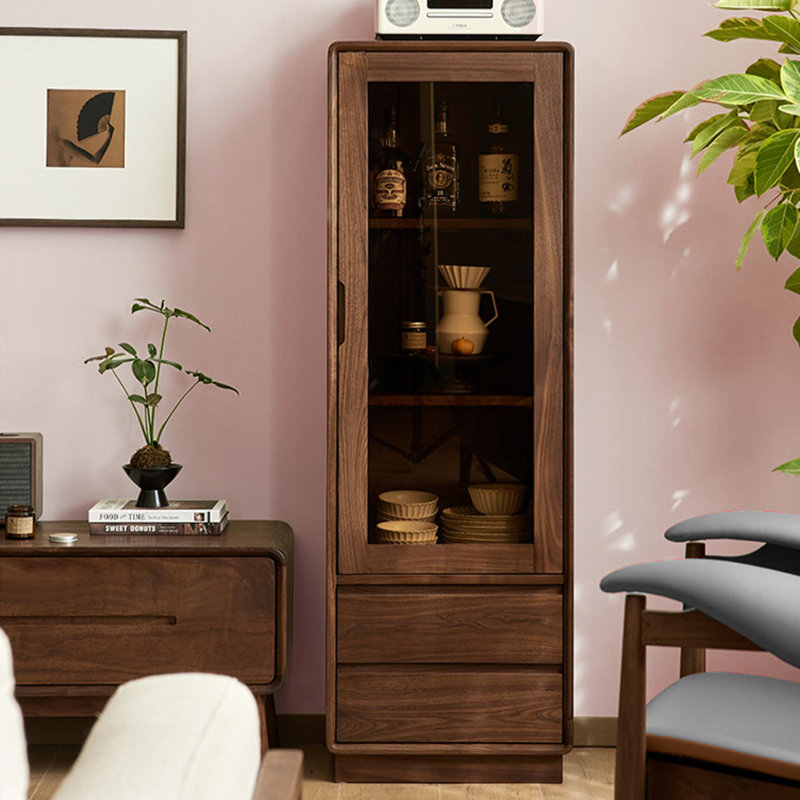 A small-sized and minimalist bookcase