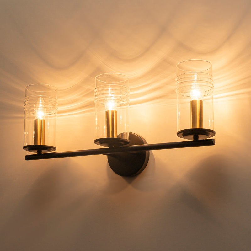 Luminaire de meuble-lavabo moderne à 3 lumières noir mat et doré 22 po avec abat-jour en verre transparent nervuré à la main | Applique murale en verre texturé style Mid-Century | Base E12 | Homologué ETL