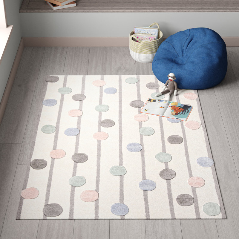Santario Hand Tufted Wool Rug, Rectangle 5' x 7'