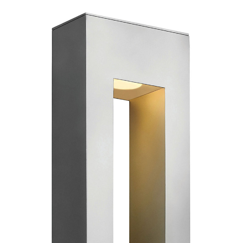 Lanterne murale d'extérieur Atlantis avec DEL intégrée, H 25 po x l 9 po, Titane, DEL