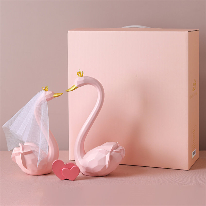 Artistic Ornament, Pink