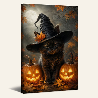 Chat noir portant un chapeau de sorcière avec une décoration d'Halloween Jack O