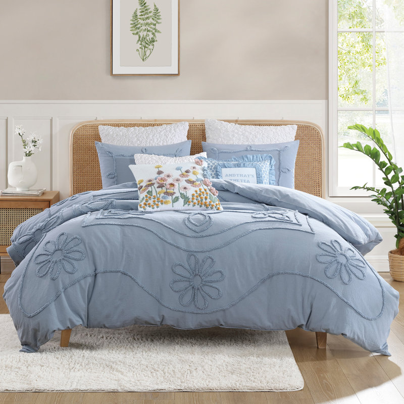 Peri Home Retro Scroll Comforter Set Blue, Queen Comforter + 2 Queen Shams