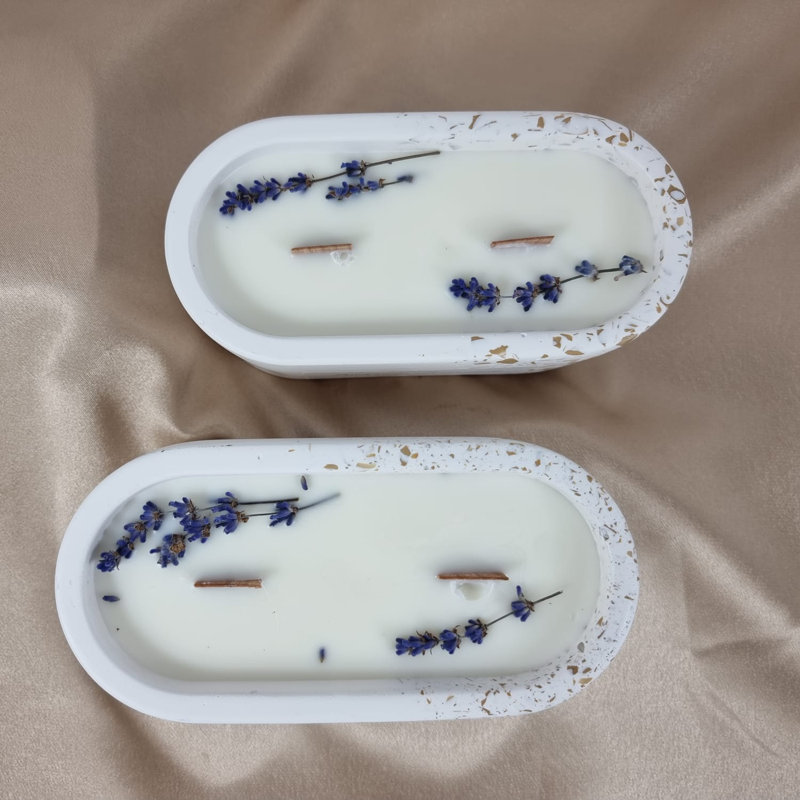 Black Amber & Lavender Scented Jar Candle