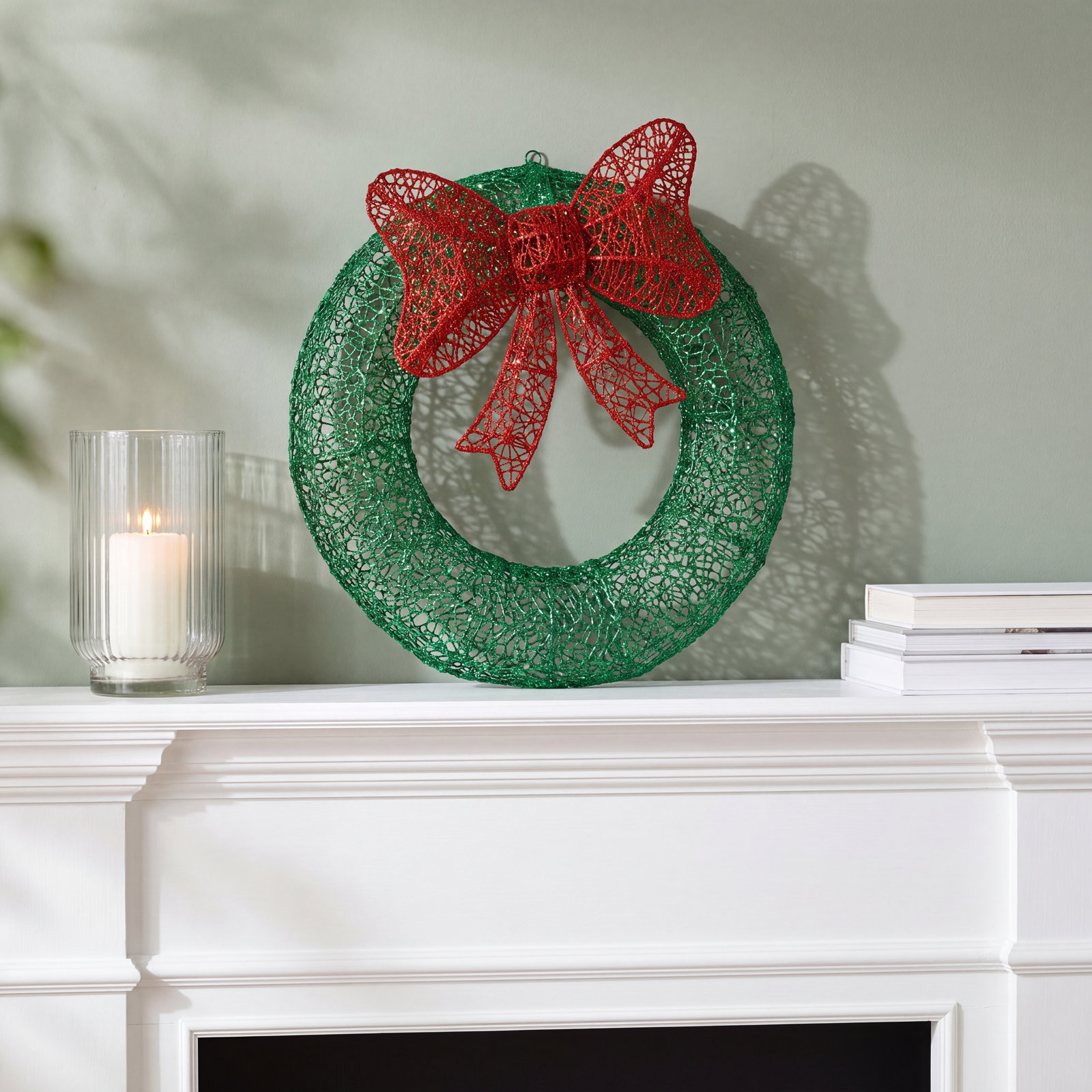 24" LED Lighted Green Glitter Wreath