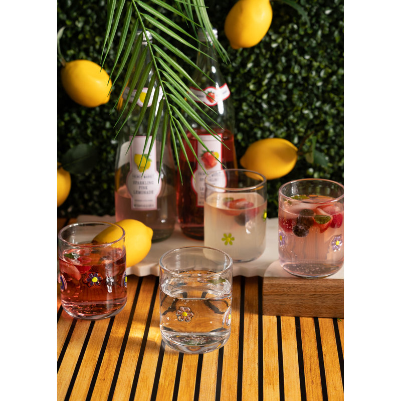 Ensemble de 4 verres à fleurs assortis