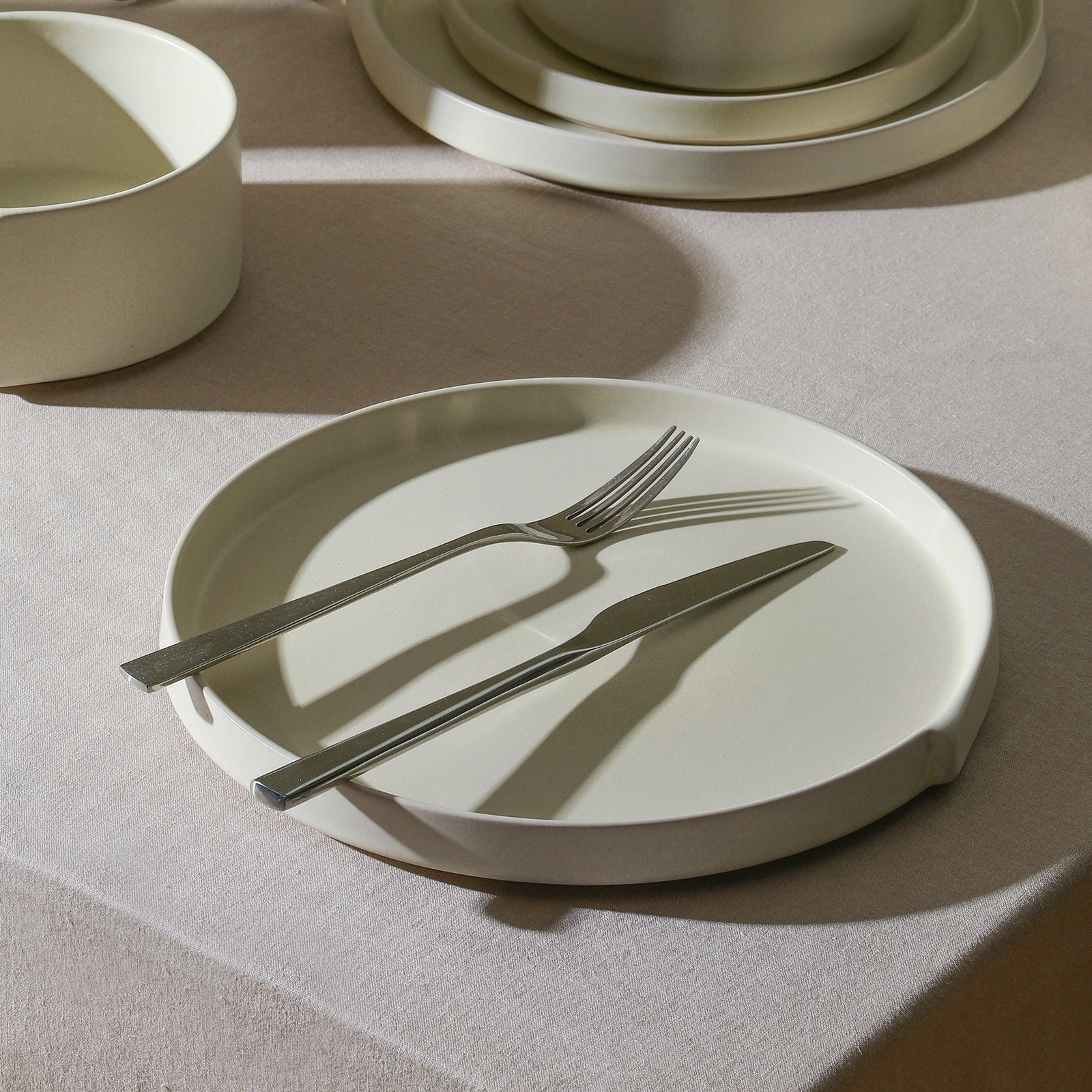 Bao 10" Dinner Plate, Beige