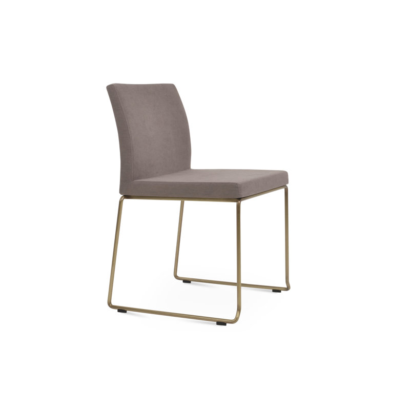 Chaise empilable en laine Aria, Laiton, Gris foncé