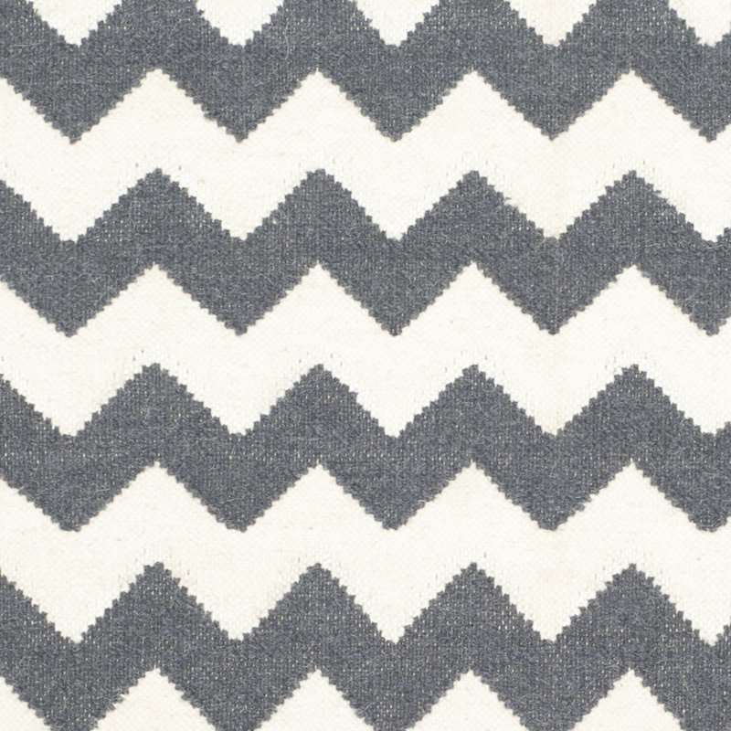 Rodgers Hand Woven Flat Weave Wool/Banana Silk/Cotton Chevron Rug in Ivory/Charcoal, Runner 2'6" x 8'