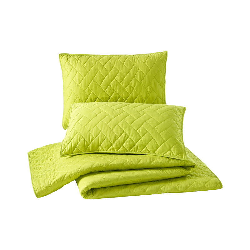 Trina Turk Dream Weaver Green and Pink 100% Cotton Quilt Set, King Coverlet/Bedspread + 2 King Shams, Green
