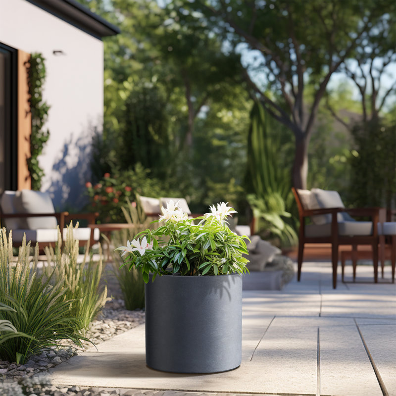 Pot à fleurs en ciment Skogh, Gris granite, H 10 po x l 10 po x P 10 po