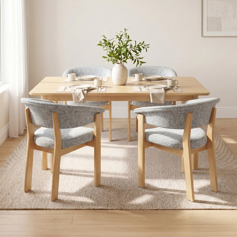 Chaise de salle à manger rembourrée avec accoudoirs tonneau, Natural Wood, Light Grey
