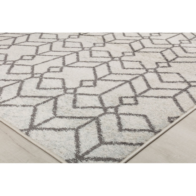 Ildiko Knox Tribal Candle White Area Rug, Rectangle 2'6" x 4'