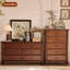 Armoire d'appoint en noyer massif