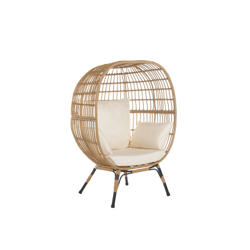 Hadaway Wicker Outdoor Lounge Chair